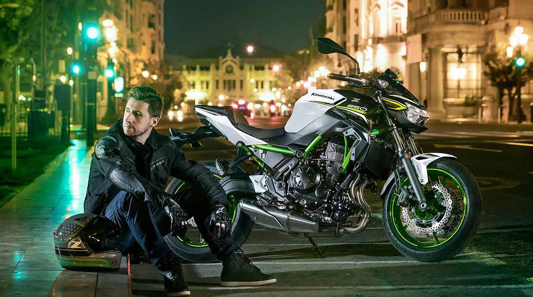 Máte správně zabezpečený motocykl? Zabezpečení nepodceňujte venku, ani v garáži