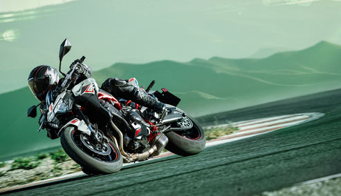 Kawasaki Z900 – právem nejprodávanější Kawasaki v ČR