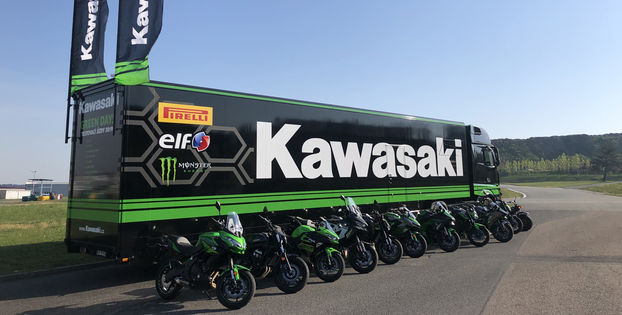 MOTO TEST CAMP 2021: více než 70 motocyklů různých značek na jednom místě