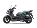 Skútr Kawasaki J125 černá SE ABS / 2020