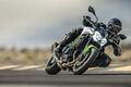 Motocykl Kawasaki Z900 bílá / 2027