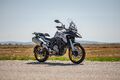 Motocykl QJMOTOR SRT 700X - tmavě šedá