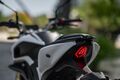 Motocykl QJMOTOR SRK 125 S - bílá Motocykl QJMOTOR SRK 125 S - bílá