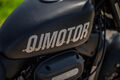 Motocykl QJMOTOR SRV 300 - černá