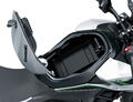 Motocykl Kawasaki Z e-1 stříbrná / 2024