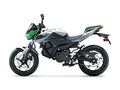 Motocykl Kawasaki Z e-1 stříbrná / 2024