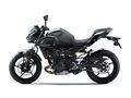 Motocykl Kawasaki Z500 šedá / 2026