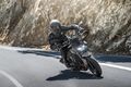 Motocykl Kawasaki Z900 šedá / 2026