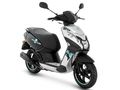 Skútr Peugeot Kisbee 50i 4T Streetline / Satin Flash Silver