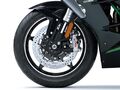 Motocykl Kawasaki Ninja H2 SX SE - zlato-černá / 2026