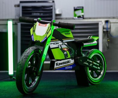 Dětské odrážedlo Kawasaki Ninja WSBK 2024