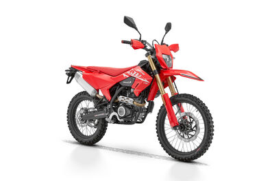 Motocykl QJMOTOR COV 125X