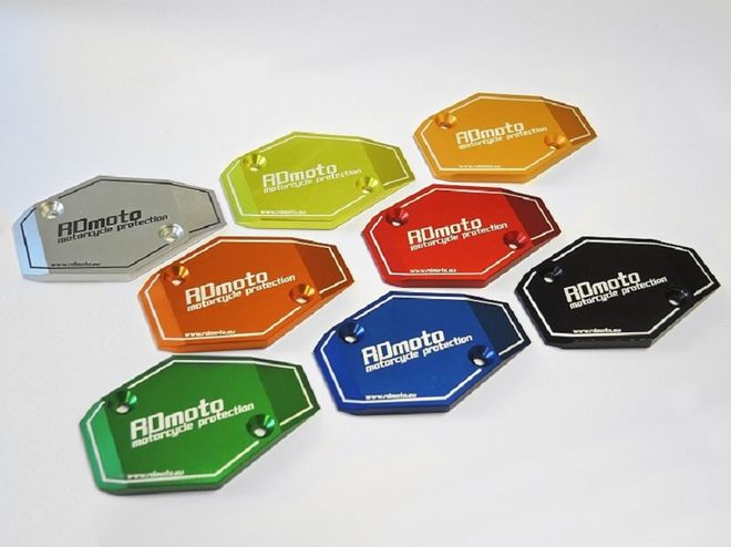 Padací slidery na rám motocyklu Padací slidery na rám motocyklu