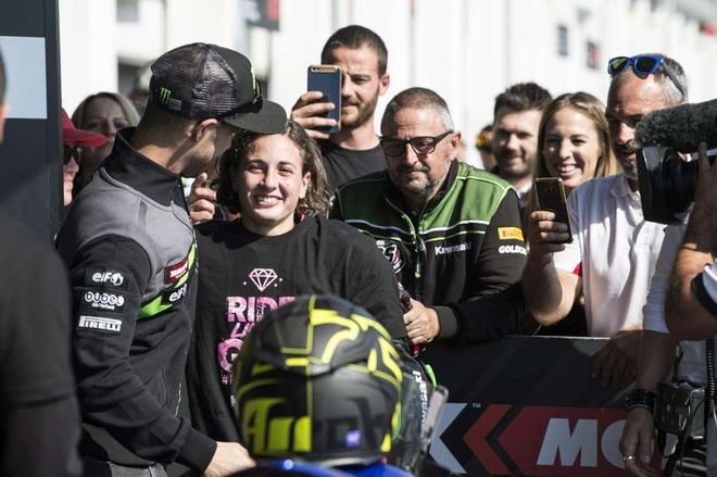 Tričko Kawasaki Ana Carrasco World Champion