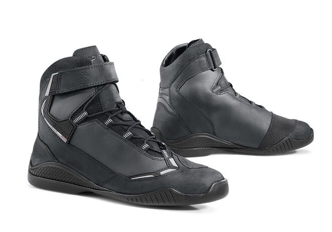 Boty Forma Edge WP černé Boty Forma Edge WP černé