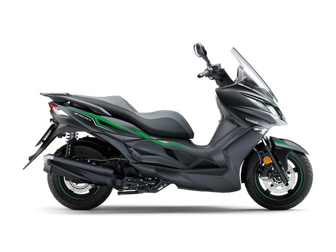 Skútr Kawasaki J300 černá SE / 2019