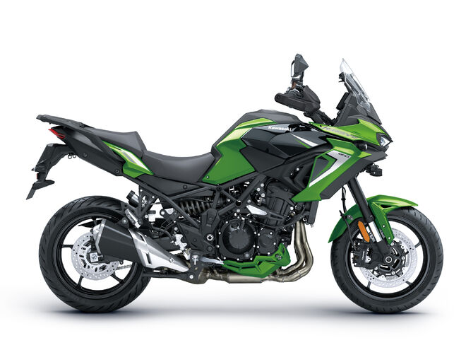 Motocykl Kawasaki Versys 900 SE zelený / 2027