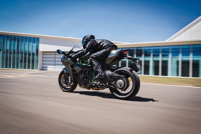 Motocykl Kawasaki Ninja H2 Carbon / 2027