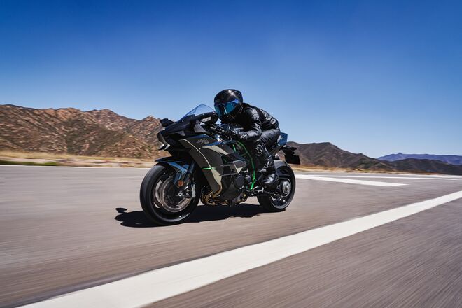 Motocykl Kawasaki Ninja H2 Carbon / 2027