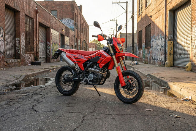 Motocykl QJMOTOR COV 125