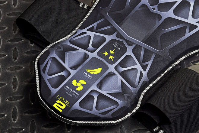 Páteřový chránič 4SR Racing Ultra Light level 2 Páteřový chránič 4SR Racing Ultra Light level 2