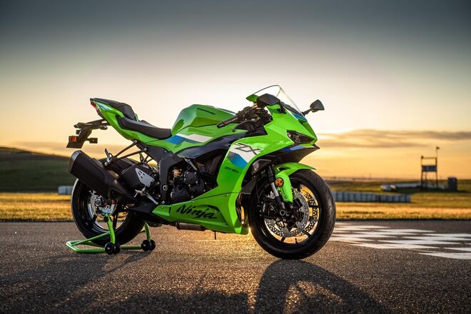 Motocykl Kawasaki Ninja ZX-6R KRT zelená / 2026