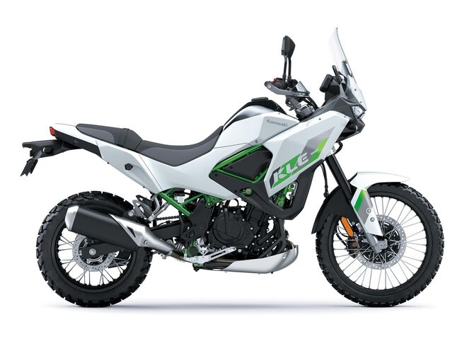 Motocykl Kawasaki KLE 500 SE bílý / 2026 Motocykl Kawasaki KLE 500 SE bílý / 2026