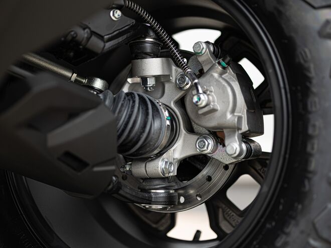 Čtyřkolka QJMOTOR SFA 1000 - červená Čtyřkolka QJMOTOR SFA 1000 - červená