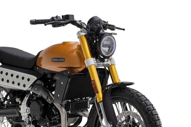 Motocykl Fantic Caballero 500 Deluxe - bronzová / 2025 Motocykl Fantic Caballero 500 Deluxe - bronzová / 2025