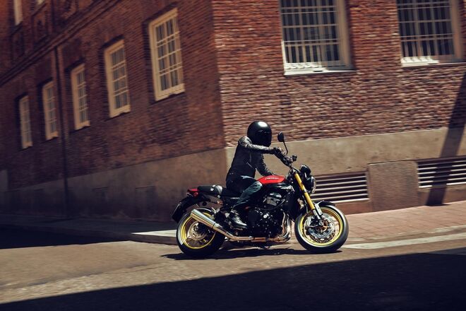 Motocykl Kawasaki Z900RS SE 70 kW / 2026 Motocykl Kawasaki Z900RS SE 70 kW / 2026