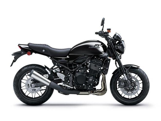 Motocykl Kawasaki Z900RS černá / 2026