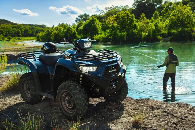 Čtyřkolka Kawasaki Brute Force 450 T-CAT modrá 2025 Čtyřkolka Kawasaki Brute Force 450 T-CAT modrá 2025
