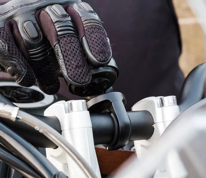 Držák na řidítka pro Navigaci Beeline Moto II Držák na řidítka pro Navigaci Beeline Moto II