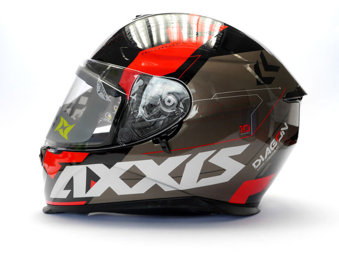 Helma Axxis Eagle SV Diagon D1, červená lesklá
