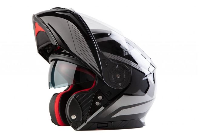 Helma Maxx černo-stříbrná vyklápěcí FF950 Helma Maxx černo-stříbrná vyklápěcí FF950