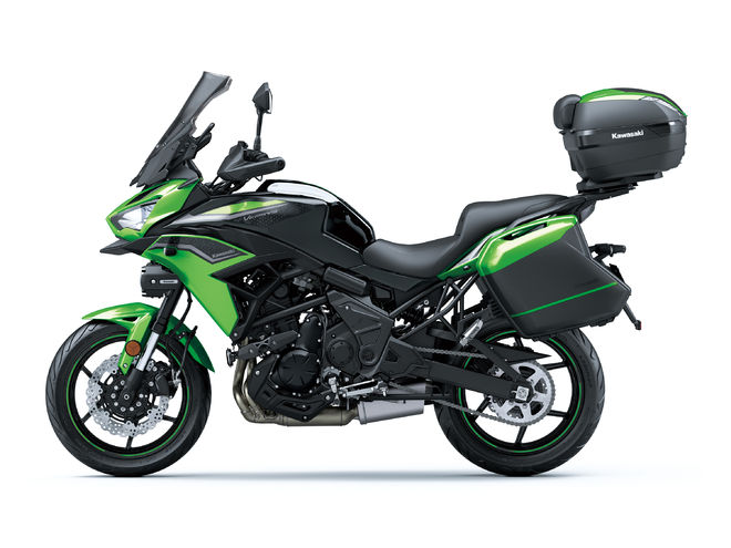 Motocykl Kawasaki Versys 650 zelený / 2023