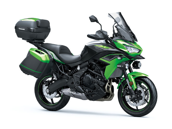 Motocykl Kawasaki Versys 650 zelený / 2023