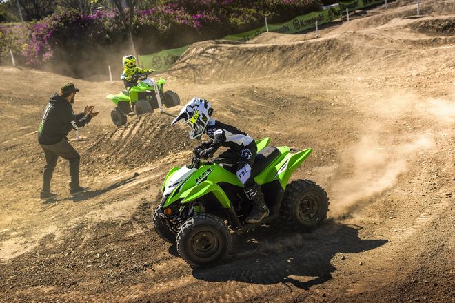 Čtyřkolka Kawasaki KFX90
