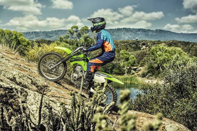 Motocykl Kawasaki KLX140R L (přední kolo 19