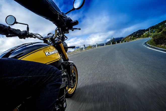 Motocykl Kawasaki Z900RS SE / 2023
