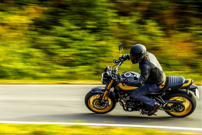 Motocykl Kawasaki Z900RS SE / 2023