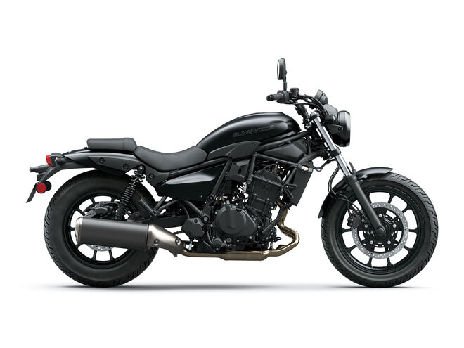 Motocykl Kawasaki Eliminator 500 černý / 2025 - NA CESTĚ