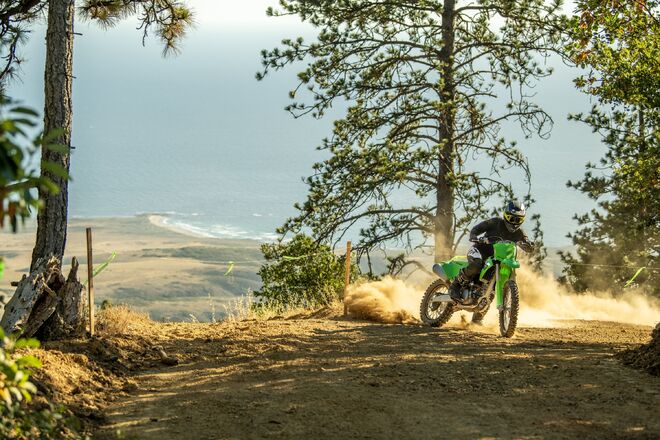 Motocykl Kawasaki KX250X zelená / 2024