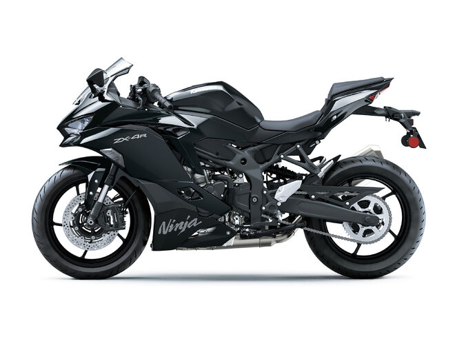 Motocykl Kawasaki Ninja ZX-4R černá / 2024
