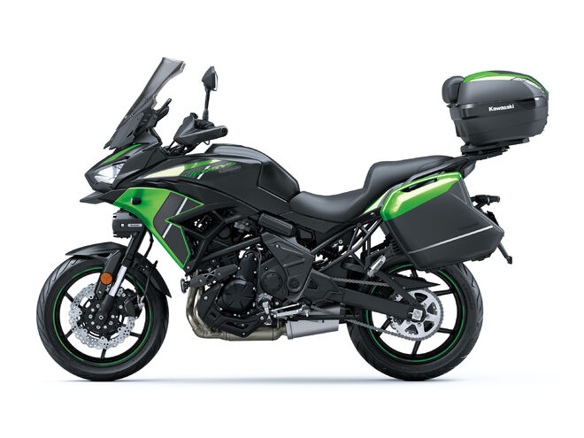 Motocykl Kawasaki Versys 650 zelený / 2024