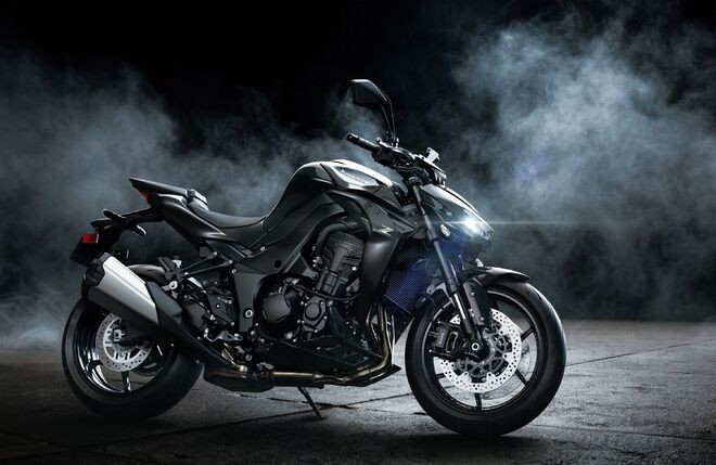 Motocykl Kawasaki Z1100 černá / 2026