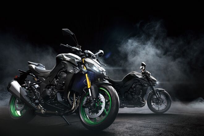 Motocykl Kawasaki Z1100 SE šedá matná / 2026