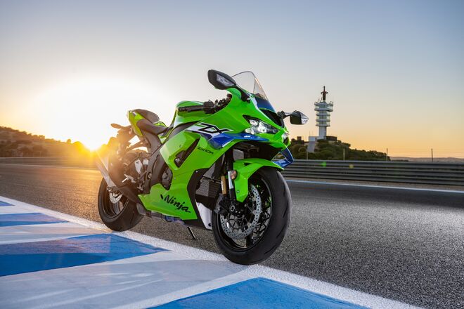 Motocykl Kawasaki Ninja ZX-10R zelená / 2026
