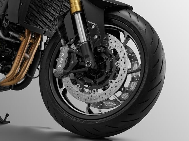 Motocykl QJMOTOR SRK 600 - červená / 2026 !!! NA CESTĚ !!!