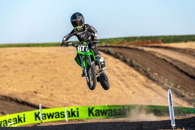 Motocykl Kawasaki KX65 zelená / 2026